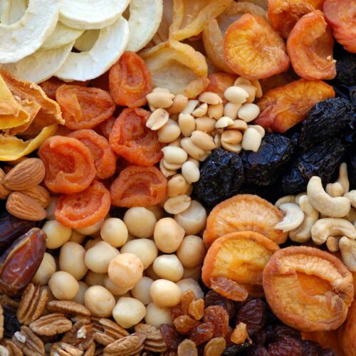 أشهر مكونات ياميش رمضان