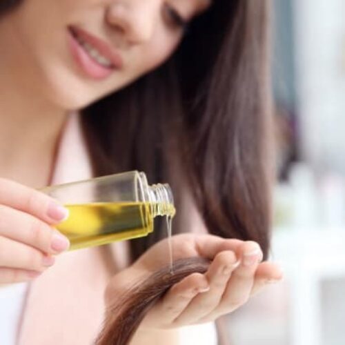 تعرف على أهم فوائد الزيوت الطبيعية للشعر